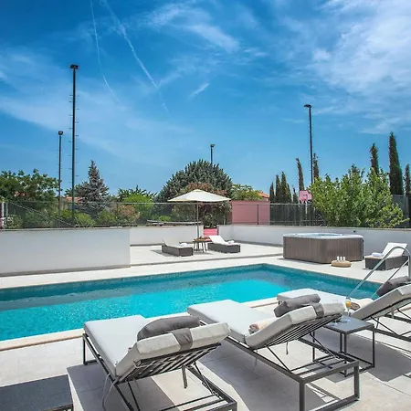 Unique Hébergement de vacances *