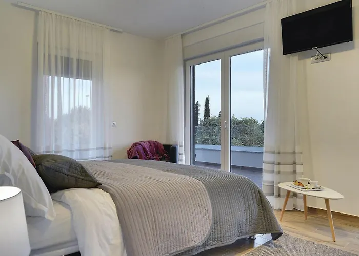 Unique Будинок відпочинку *